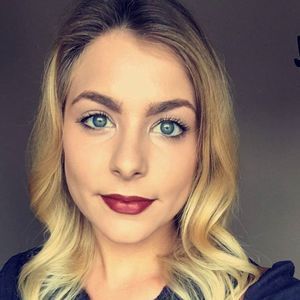 Meet your Posher, Jenna